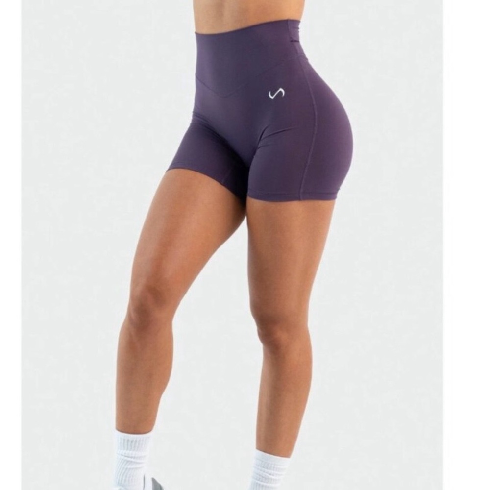 TLF Tempo Workout shorts 6 Inch Dark Grape